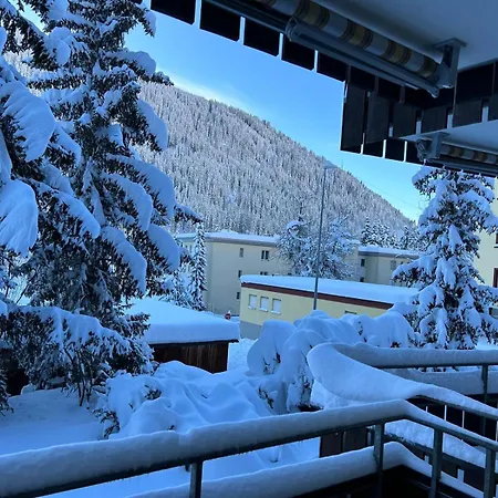 Golfresidenz Platz * دافوس